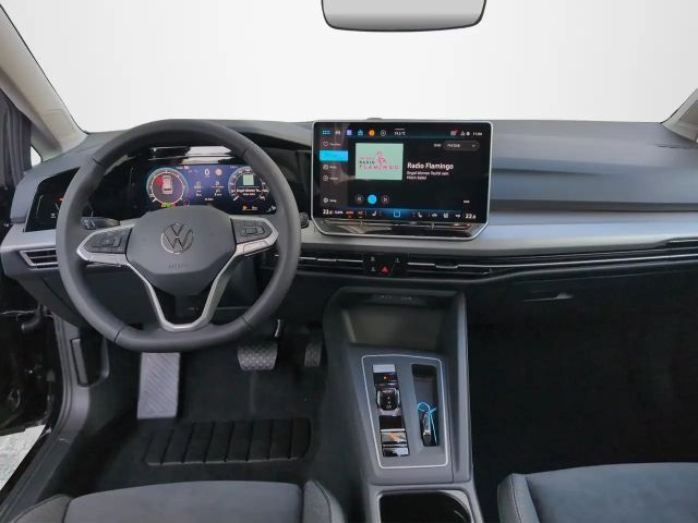 Volkswagen Golf Business DSG Variant