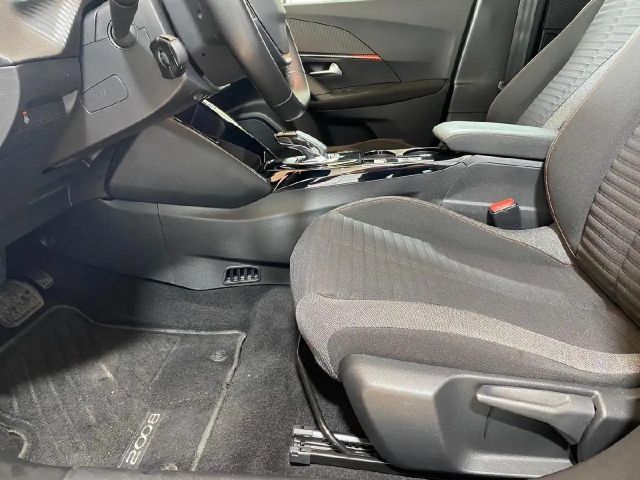 Peugeot E-2008 Active Pack