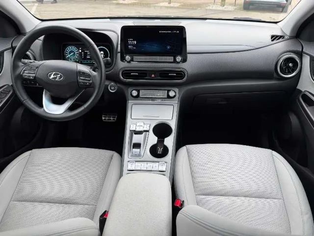 Hyundai Kona 64 kWh Electric Prime