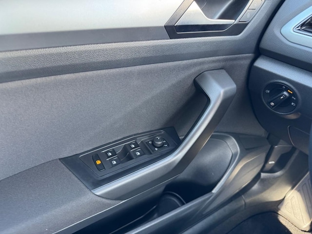 Volkswagen T-Roc T-Roc 1.0 TSI Life; Navi, Sitzheizung, Klima, Digital Cockpit, LED-Scheinwerfer,