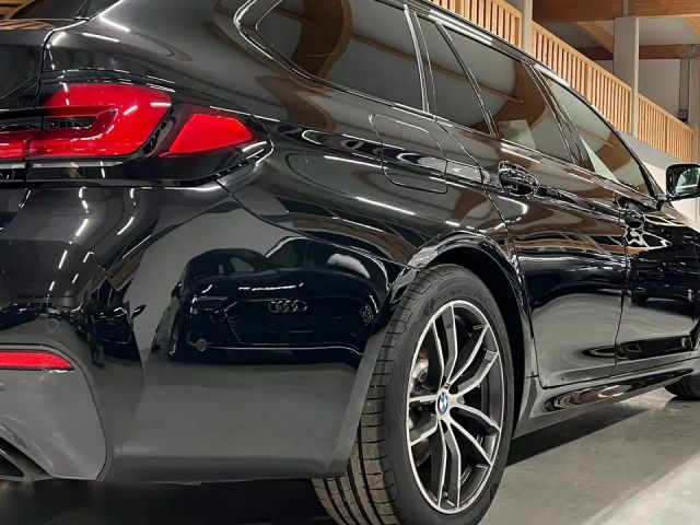 BMW 520 520d M-Sport xDrive