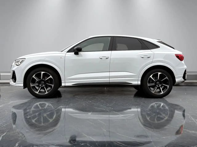 Audi Q3 35 TFSI S-Line