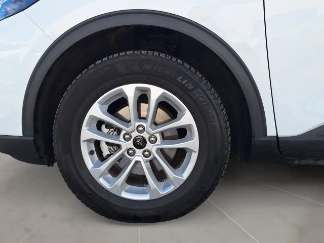 Ford Kuga AWD Hybrid Titanium