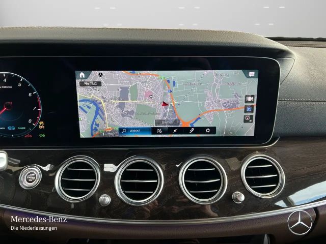 Mercedes-Benz E 200 AVANTGARDE Estate