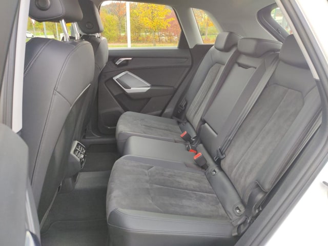 Audi Q3 35 TDI Quattro S-Tronic