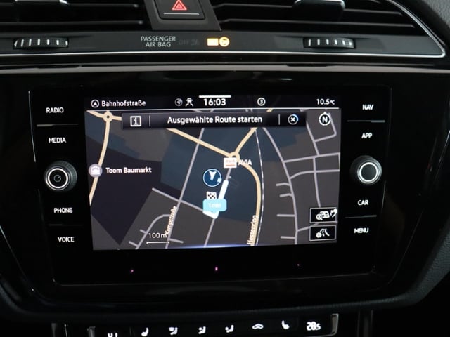 Volkswagen Touran 1.5TSI 296,-ohne Anzahlung Navi ACC