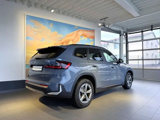 BMW X1 sDr18d Aut.U11 NAV+TEM+SITZH+KOMF+adpLED+SPUR