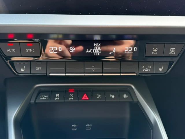 Audi A3 30 TFSI Sedan