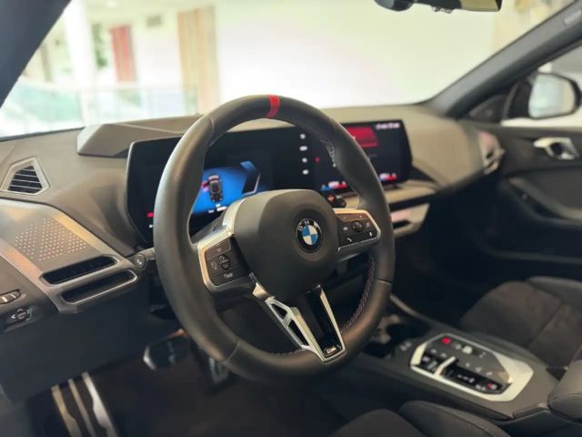 BMW 135 Sedan xDrive