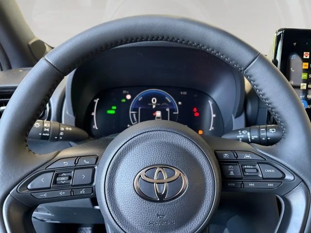 Toyota Yaris Cross 4x2