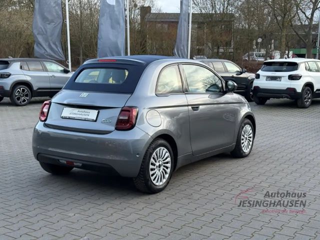Fiat 500e +Keyless+Klimaaut.+Rückfahrkam.+PDC+Sitzheiz.