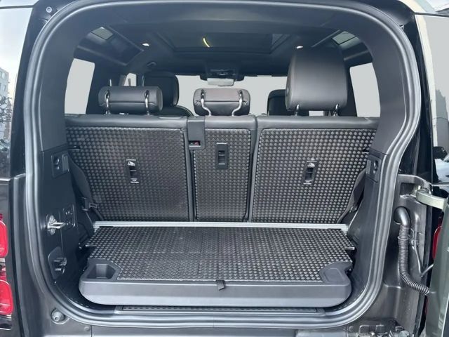 Land Rover Defender 90 D300 Dynamic HSE