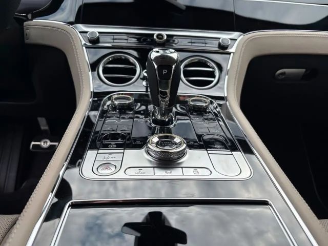 Bentley Continental GT Hybrid V8