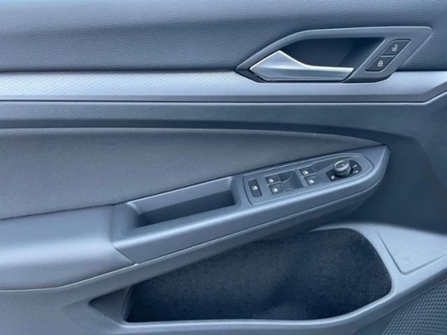 Volkswagen Golf DSG Life