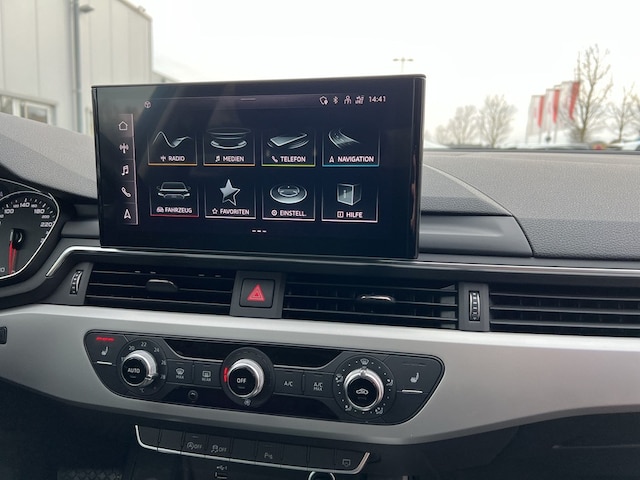 Audi A4 35 TFSI Avant S-Tronic