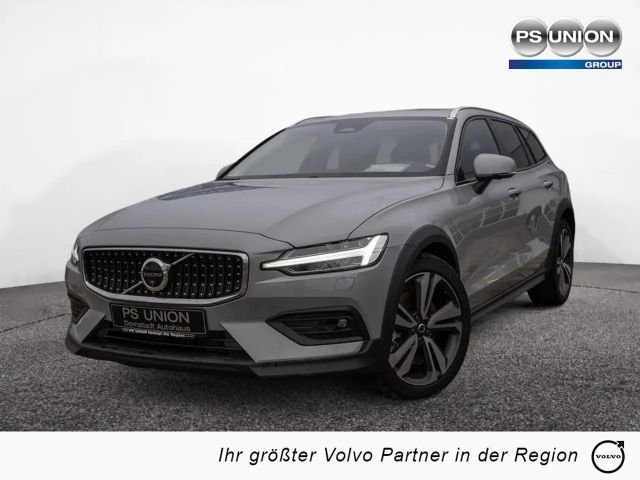 Volvo V60 Cross Country AWD Ultimate