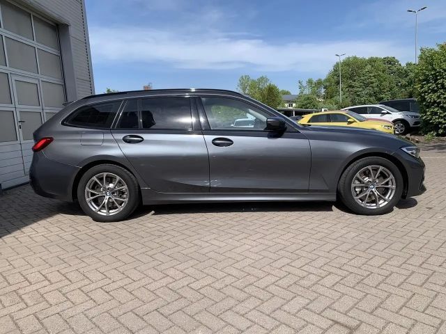 BMW 330 330i Sport Line Touring