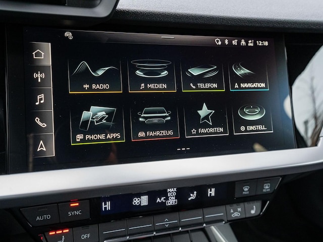 Audi A3 30 TFSI S-Line Sportback