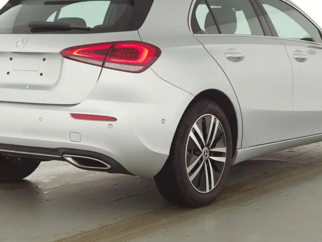 Mercedes-Benz A 200 Progressive