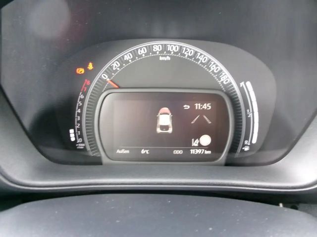 Toyota Aygo X Hatchback Play X-play