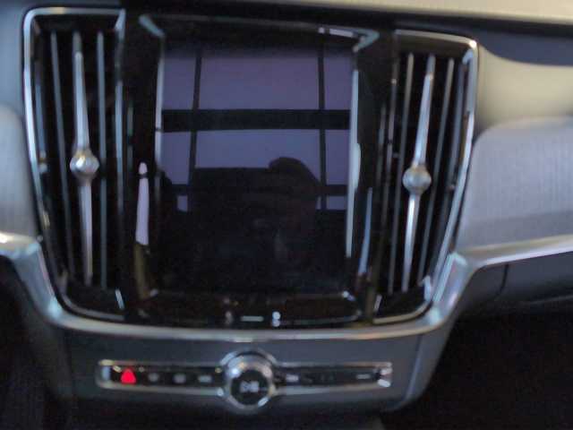 Volvo V90 AWD Recharge T8