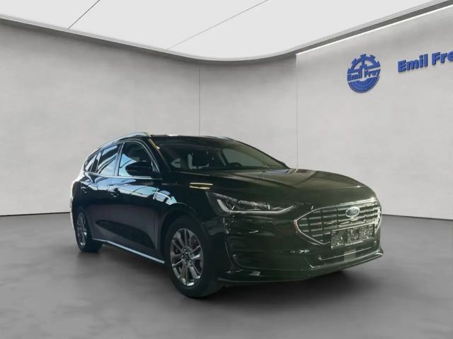 Ford Focus Titanium Wagon