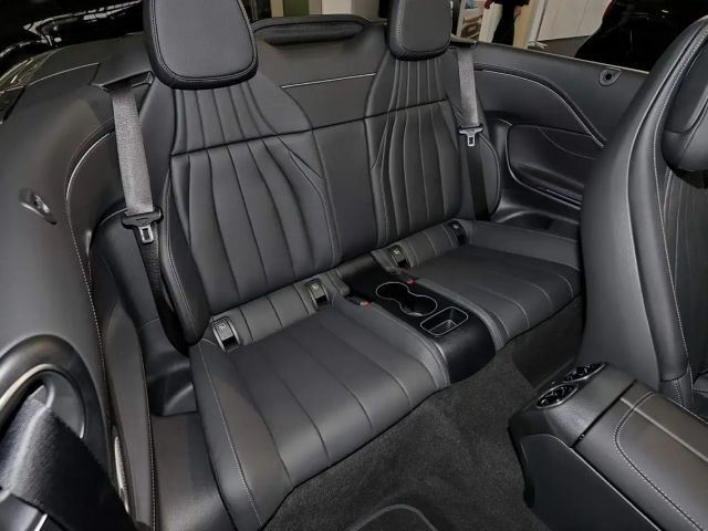 Mercedes-Benz CLE 300 4MATIC AMG Line