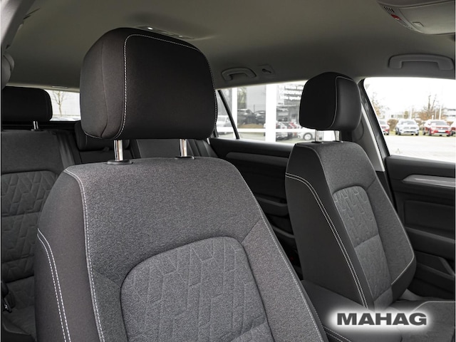 Volkswagen Passat 1.5 TSI Business DSG Variant