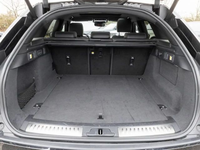 Land Rover Range Rover Velar D300 Dynamic SE