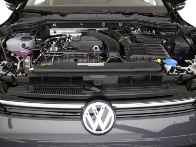 Volkswagen Golf 1.5 TSI Golf VIII Life