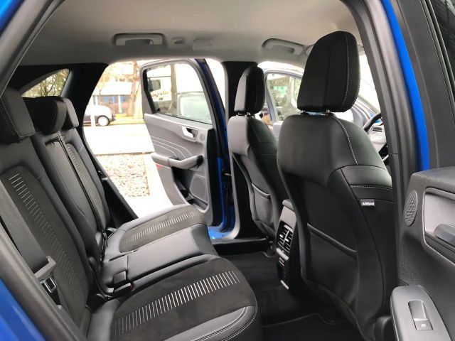 Ford Kuga 4x4 AWD Active Hybrid X