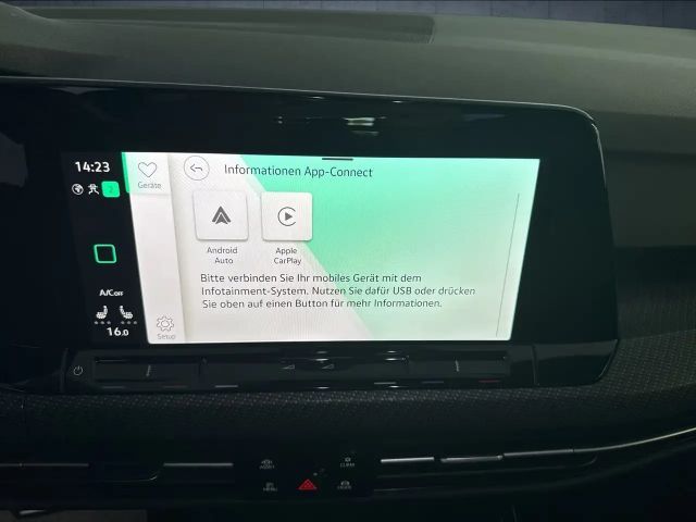 Volkswagen Golf DSG R-Line