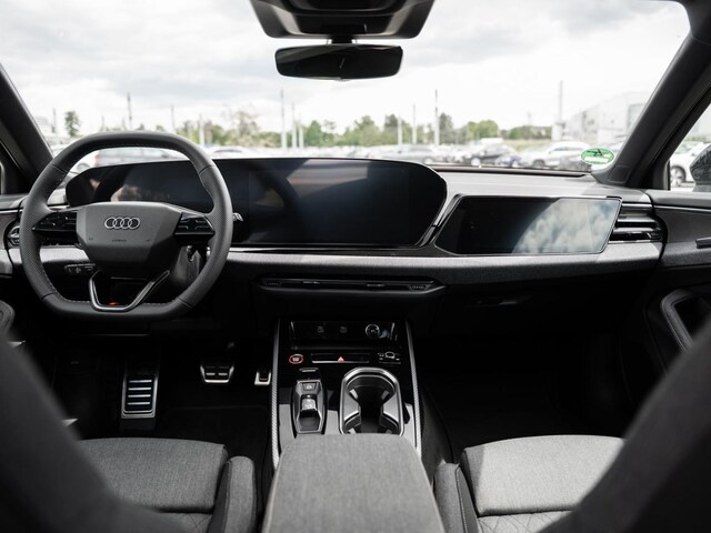 Audi A6 Avant Quattro S-Tronic