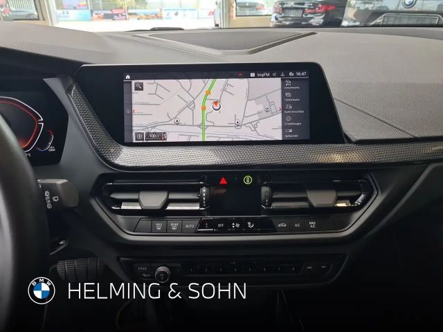 BMW 120 120d Sedan Sport Line