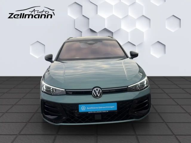 Volkswagen Passat 2.0 TSI DSG R-Line Variant