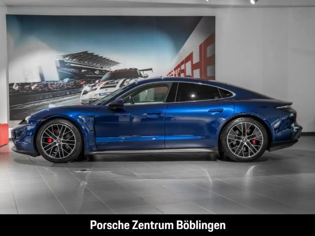 Porsche Taycan 4S