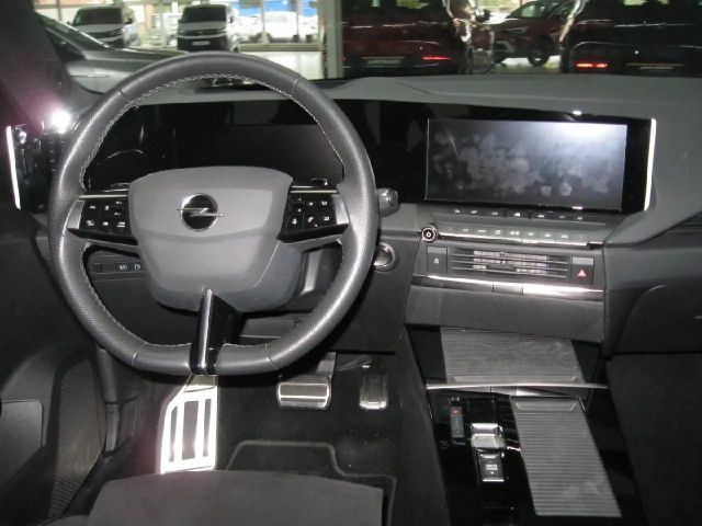 Opel Astra Hybrid Innovation Ultimate