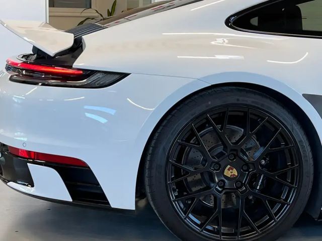 Porsche 911 4S Carrera Coupé