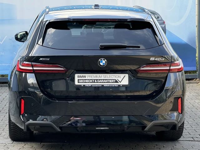 BMW 540 540d M-Sport Touring xDrive