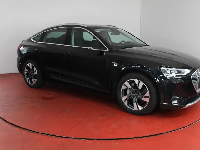 Audi e-tron 50 S-Line Sportback