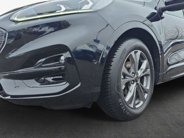 Ford Kuga ST Line