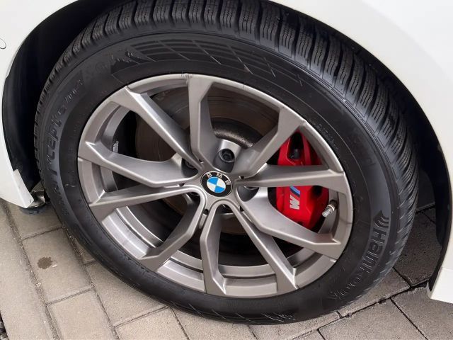 BMW 320 320d M-Sport Touring