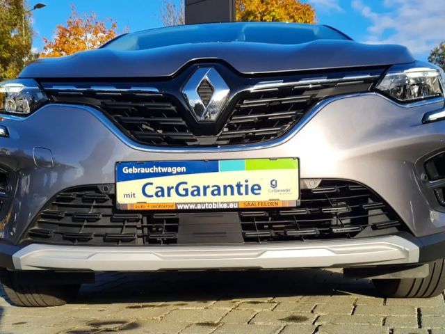 Renault Captur E-Tech Initiale Paris