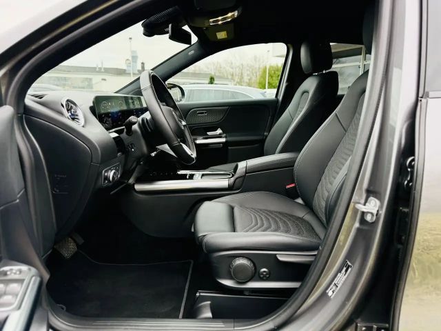 Mercedes-Benz GLA 180 Progressive