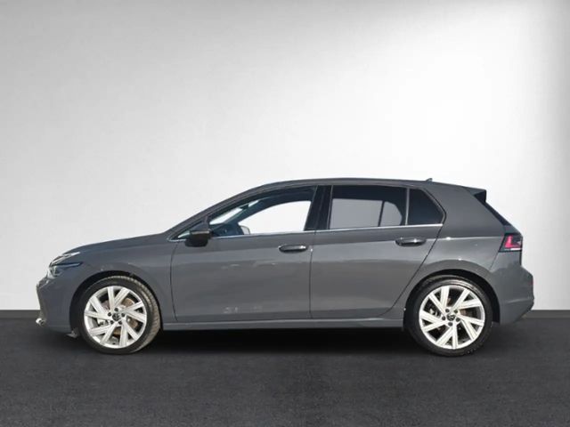 Volkswagen Golf 1.5 TSI Golf VIII IQ.Drive Style