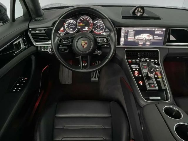 Porsche Panamera 4S