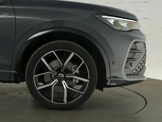 Volkswagen Tiguan 4Motion DSG R-Line