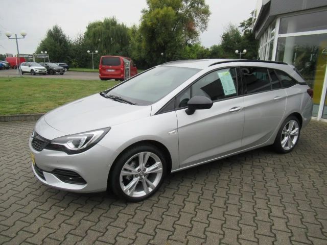 Opel Astra Sports Tourer Ultimate