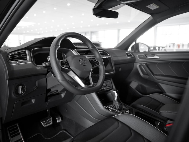 Volkswagen Tiguan 4Motion Allspace DSG R-Line