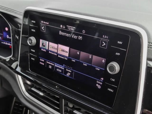 Volkswagen T-Roc 1.5 TSI DSG R-Line